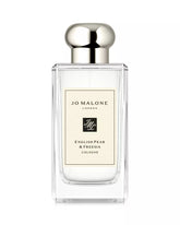 Jo Malone London | English Pear & Freesia Cologne